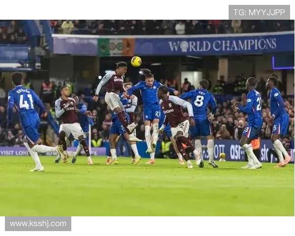 富勒姆三比一逆转米堡威尔逊传射史密斯罗制胜闪耀英冠焦点战全场沸腾